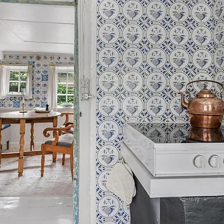 3 Bedroom Amazing In Holiday home